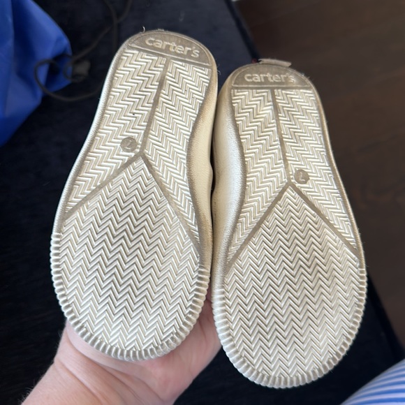 Carters - Picture 2 of 6